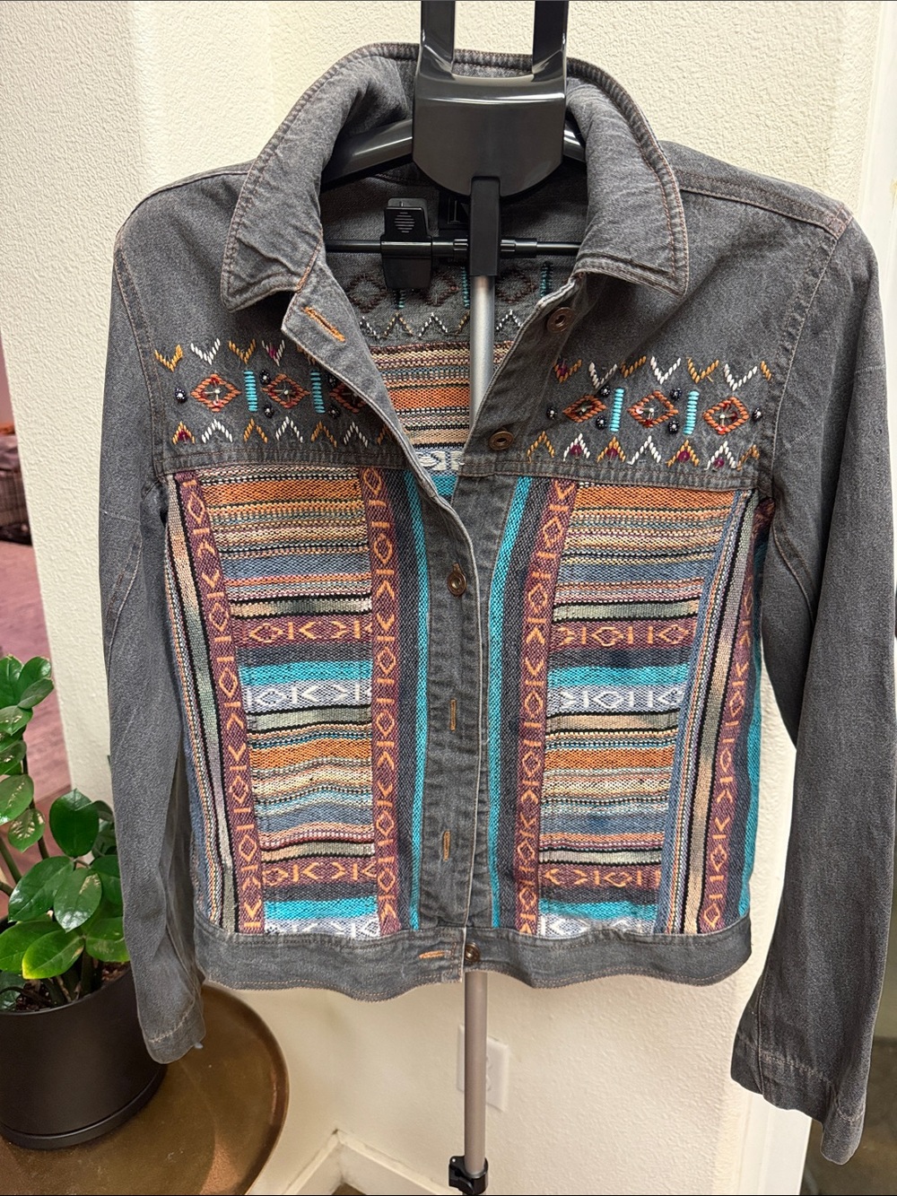 NASH Vintage Jean Jacket Western Aztec Tribal Embroidered Boho Tapestry  M